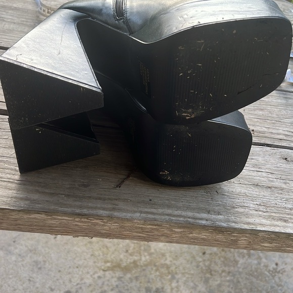 Pink Kiss Black Platform Flare Heel Ankle Boots Retro Y2K Goth Chunky Heels 8.5 - Picture 7 of 10